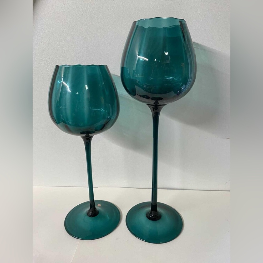 Set of 2 tall Empoli turquoise glass vases